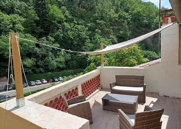 Grand Gite Terrasses Largentiere