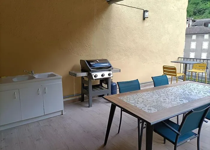 Grand Gite Terrasses Largentiere